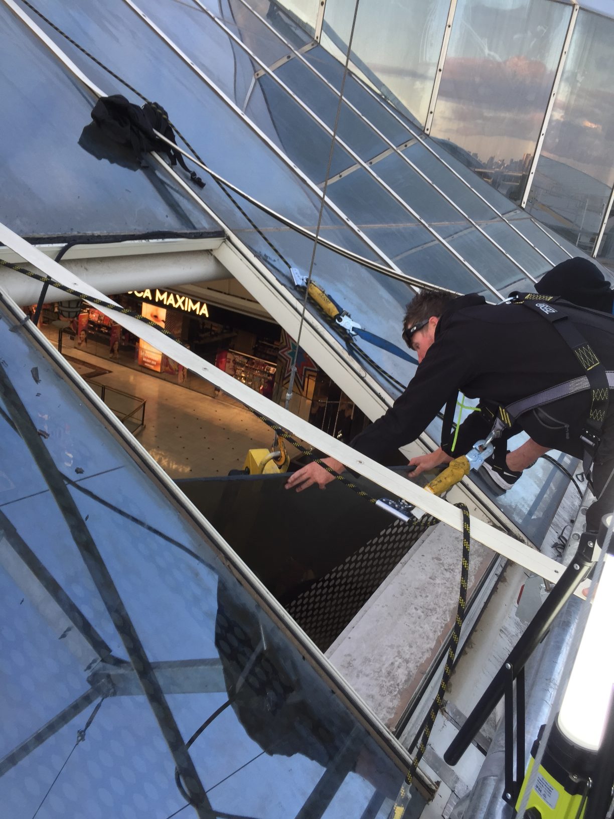 Highpoint Shopping Centre – Atrium glass upgrade